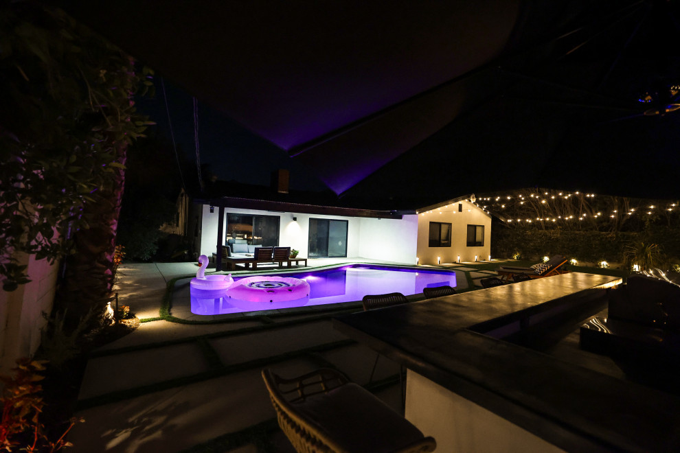 West Hills Remodel - Parthenia St