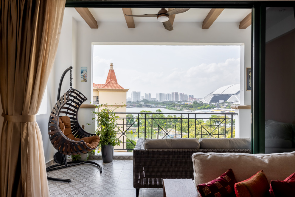Inspiration for a modern balcony in Singapore.