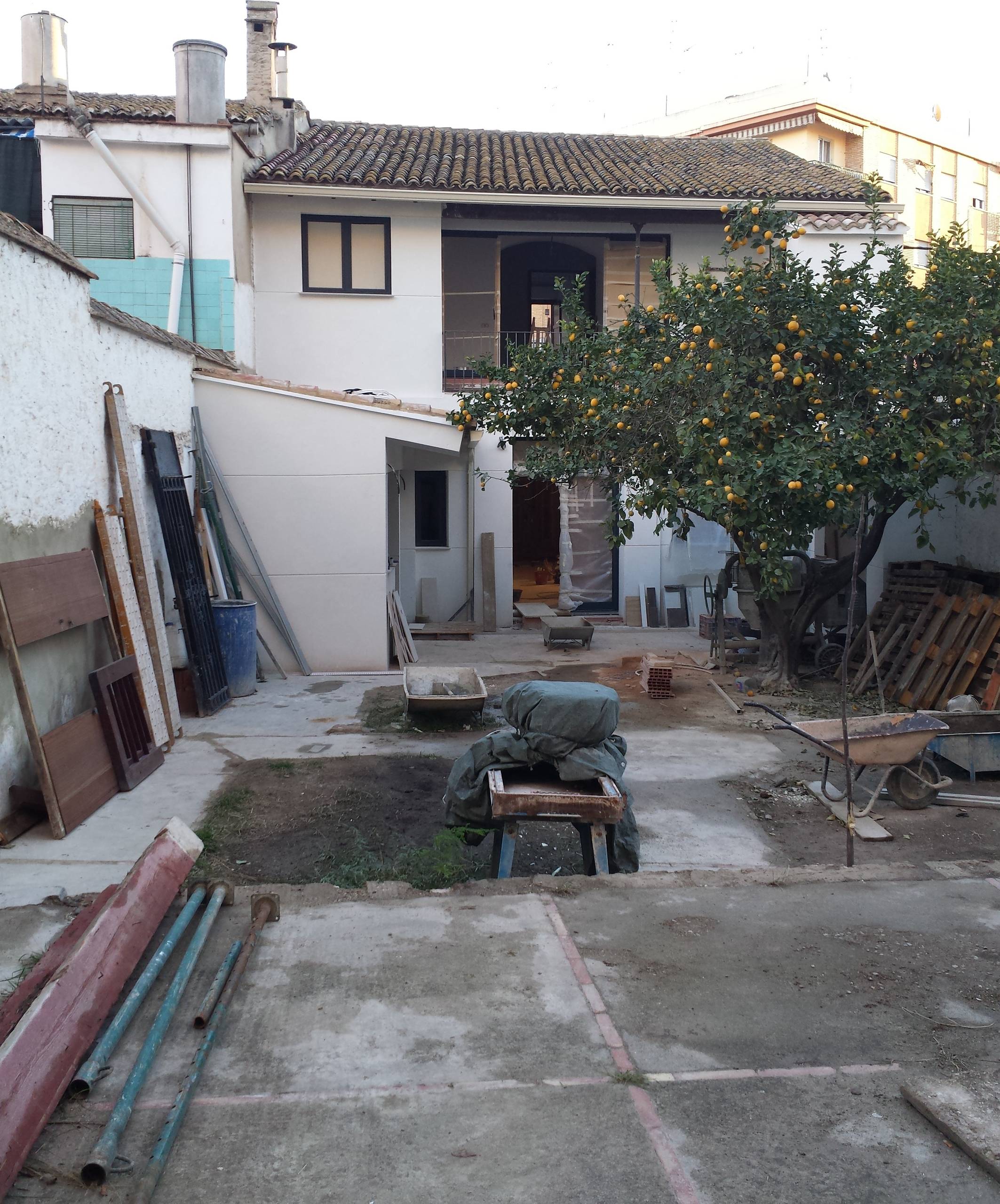 CASA DE PUEBLO EN PATERNA