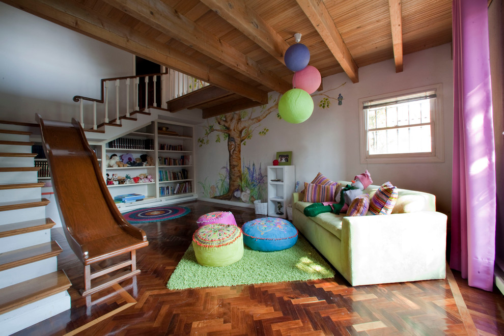 This is an example of a traditional kids' playroom in Mexico City.
