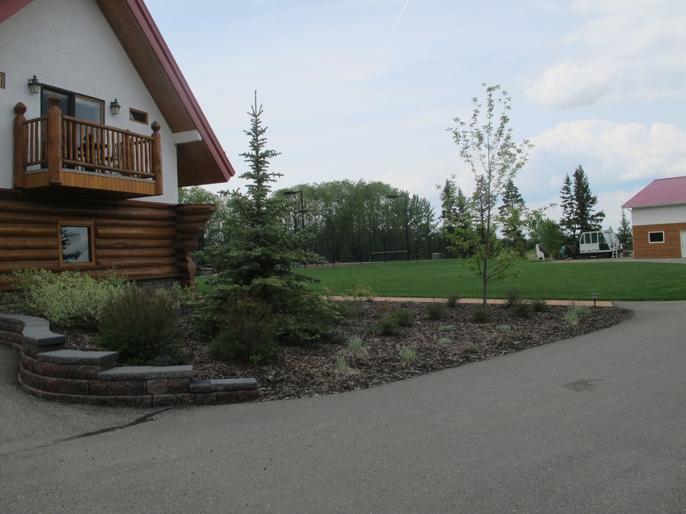 Inspiration for a rustic home design remodel in Calgary