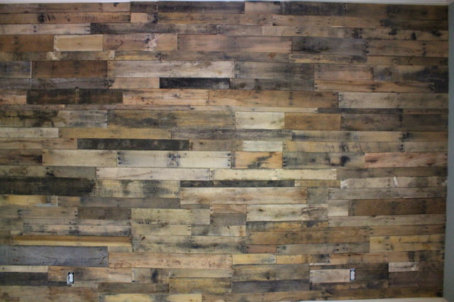 Pallet Wall in Big Canoe, GA