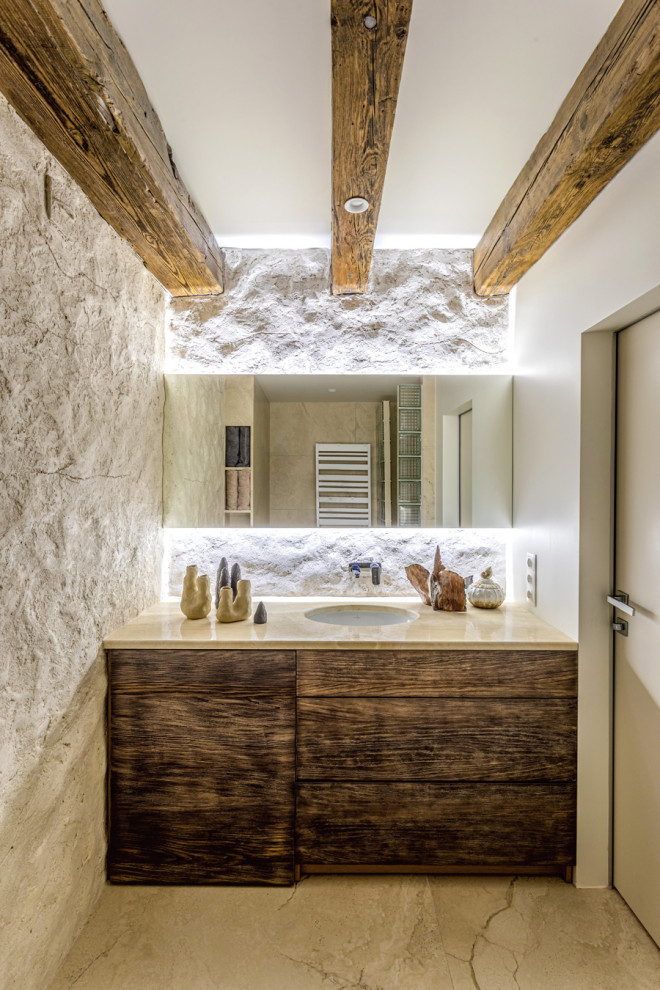 Двухуровневая квартира с мандсардной крышей