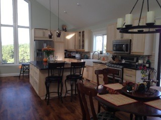 Kitchen - rustic kitchen idea