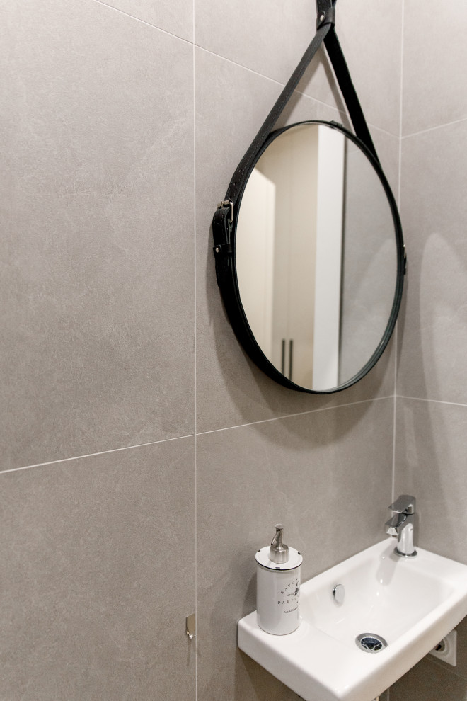 Реализация двухкомнатной квартиры в ЖК Русский Авангард