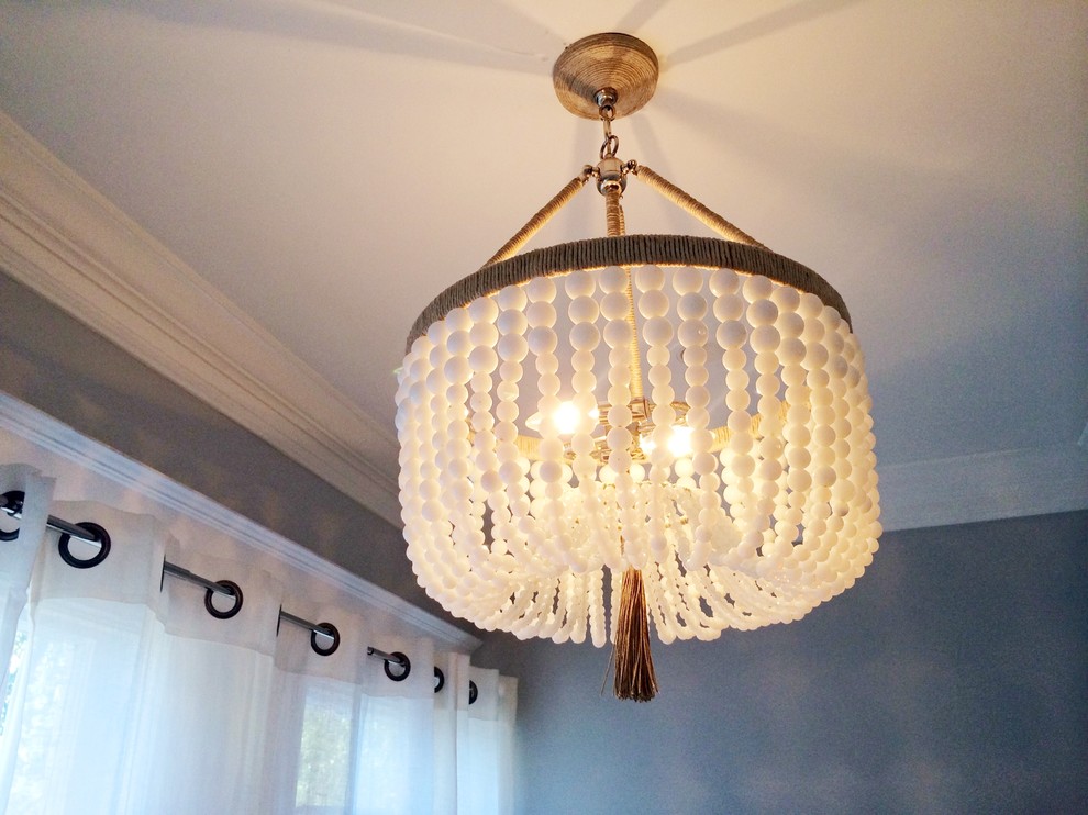 Home design - transitional home design idea in Austin