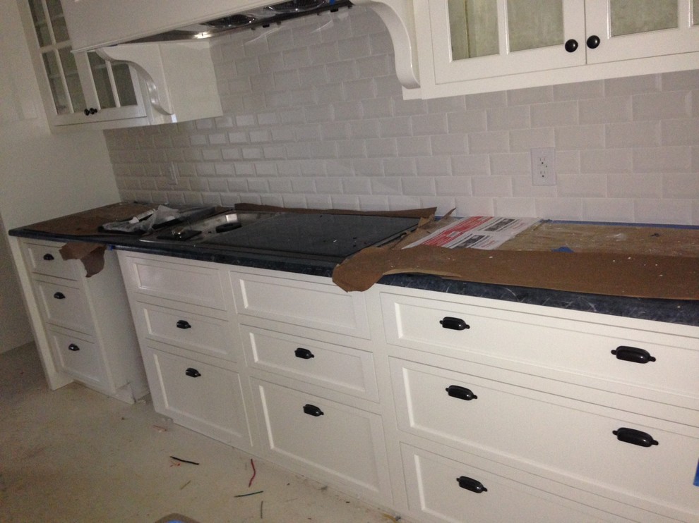 bin pulls on dummy drawers?