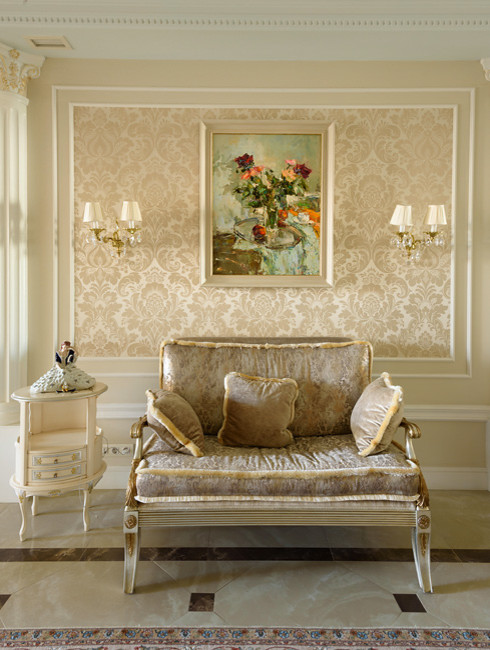 Работа Рустема Стахурского в классическом интерьере