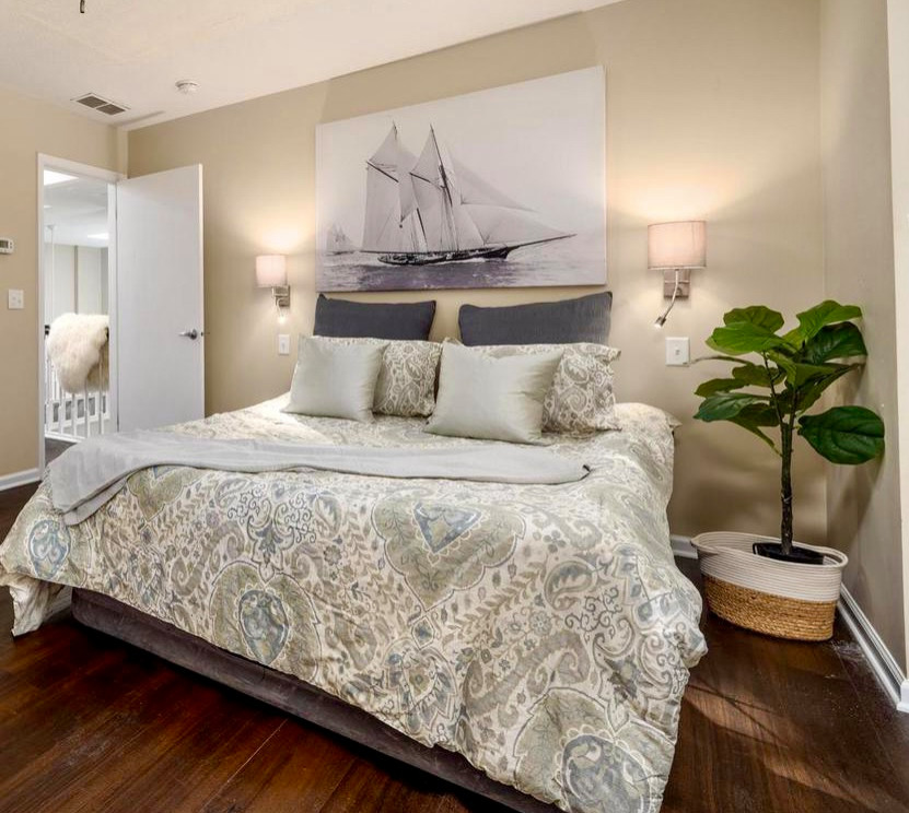 Lewes, DE moving out - mostly vacant home