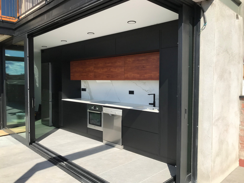 Inspiration for a contemporary kitchen remodel in Boston