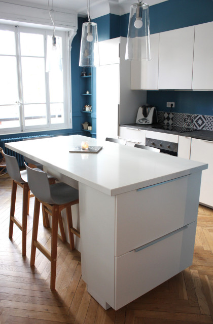 150m2 LYON modern-kueche