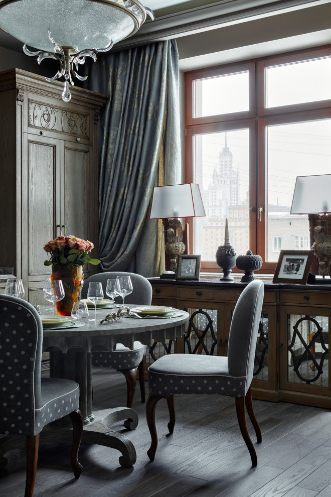 Четыре солнца