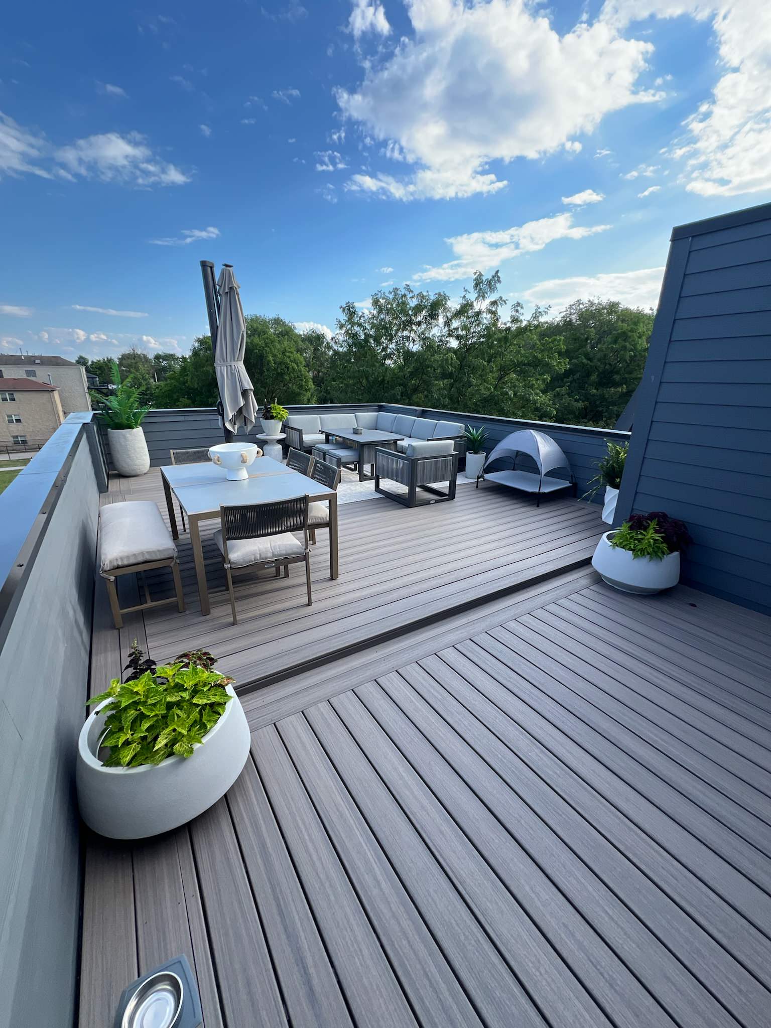 Rooftop deck,Bronzeville/Hydepark
