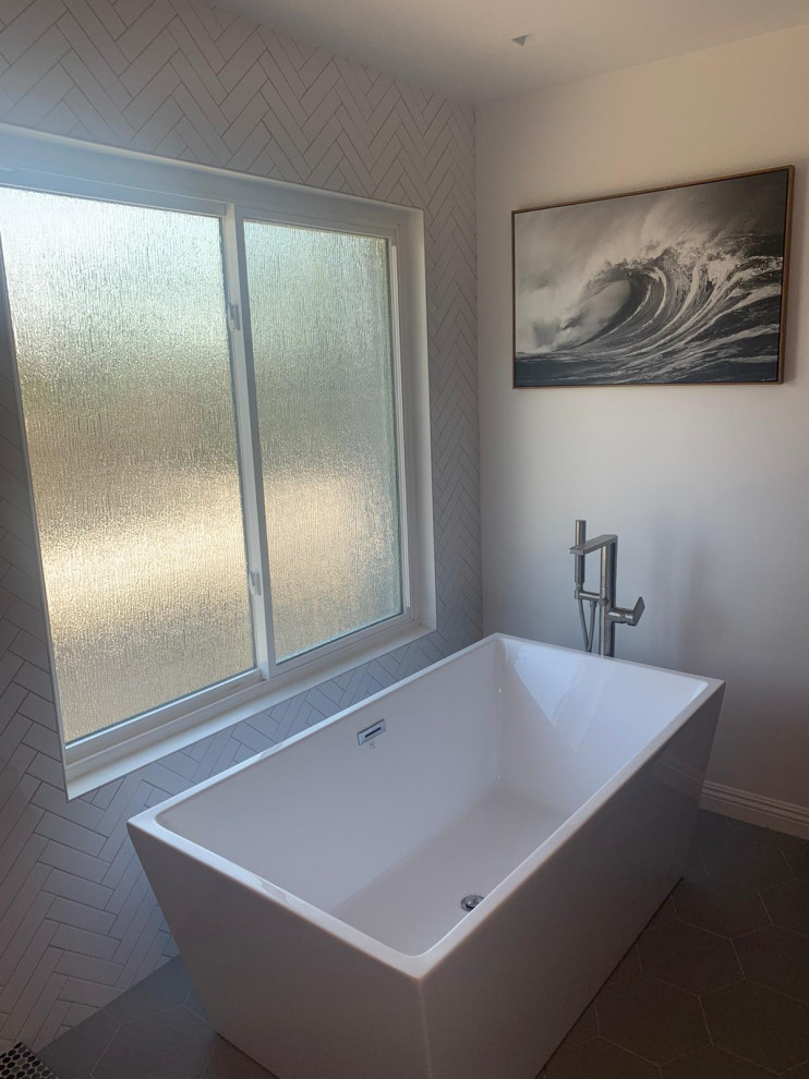 Santa Clarita Master Bathroom