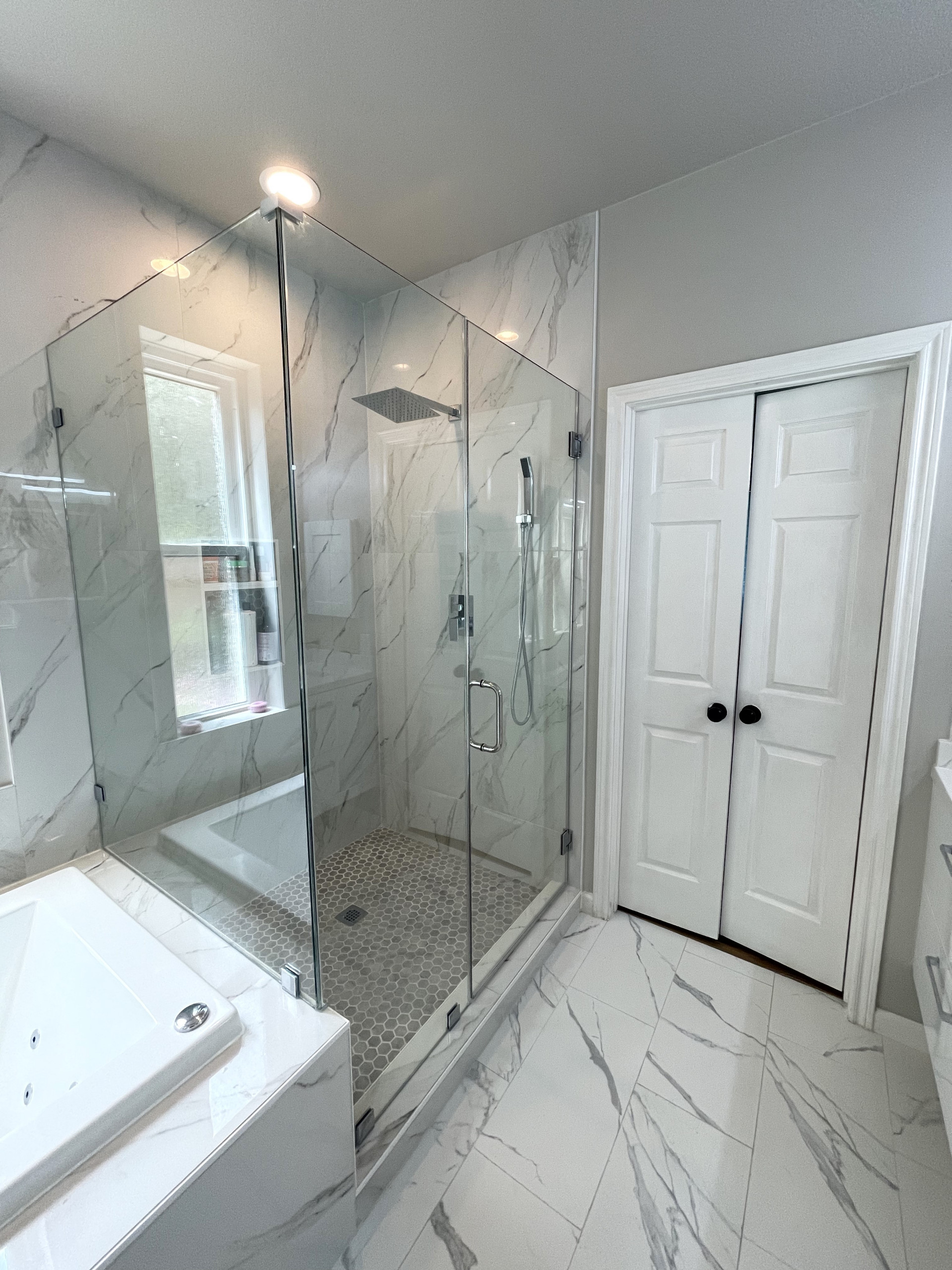 Complete Bathroom Remodeling in Sugarland, TX