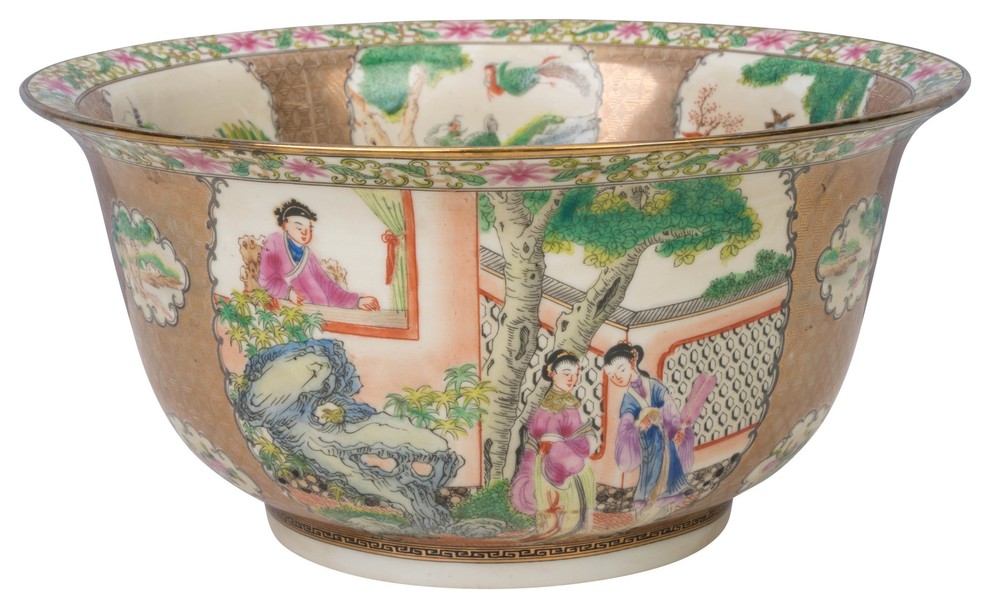 Chinese Famille Rose Porcelain Bowl, 10" Asian Decorative Bowls