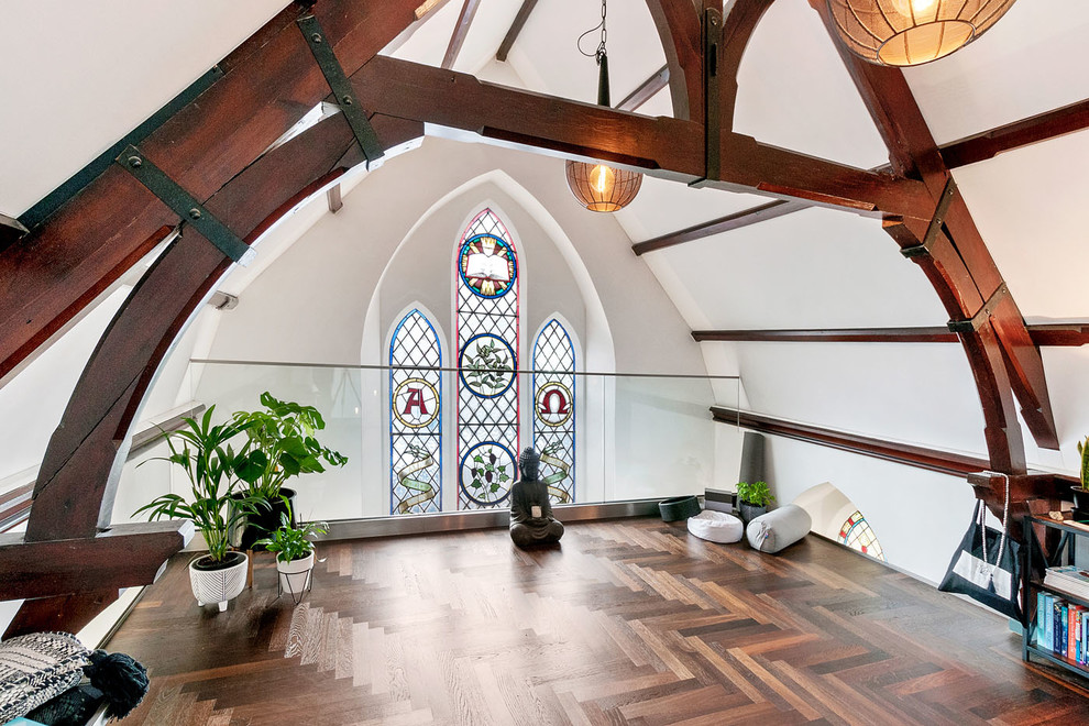 Inspiration for a classic balcony in Kent.