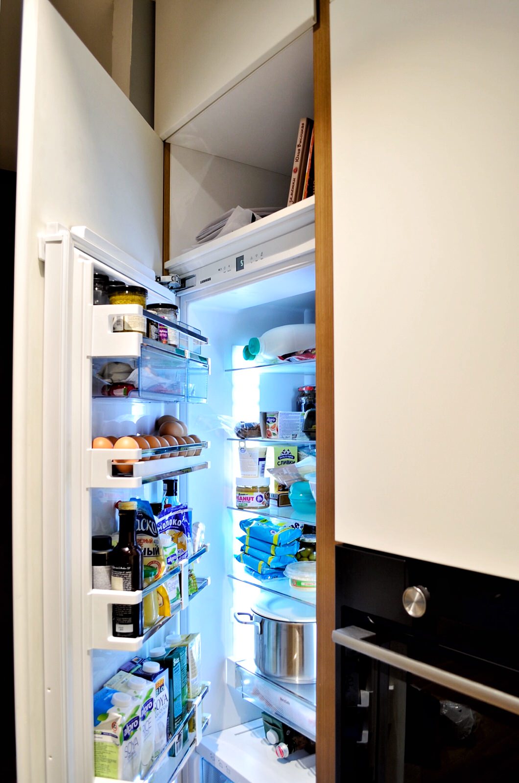 Современная кухня в стиле модерн