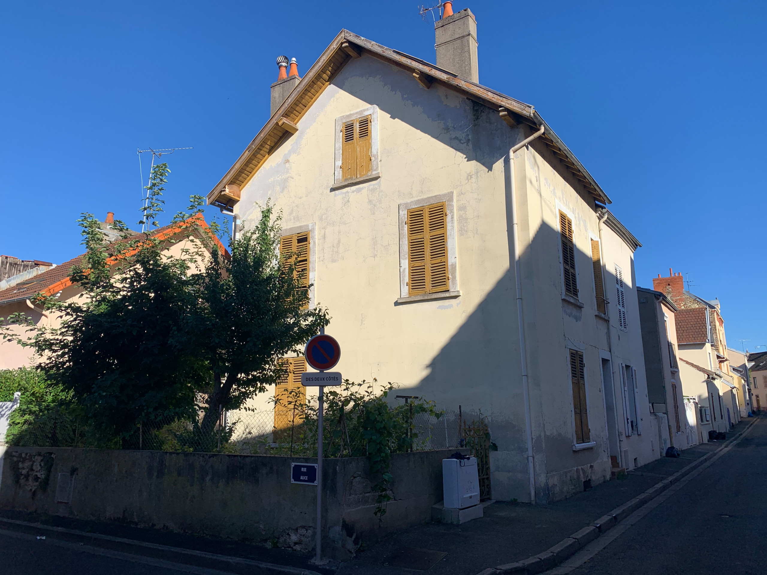 LA BELLE ENDORMIE // 145m² rénové - maison familiale