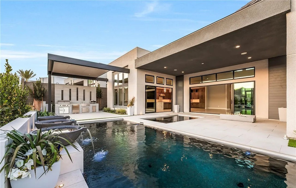 ASCENSION Desert Modern