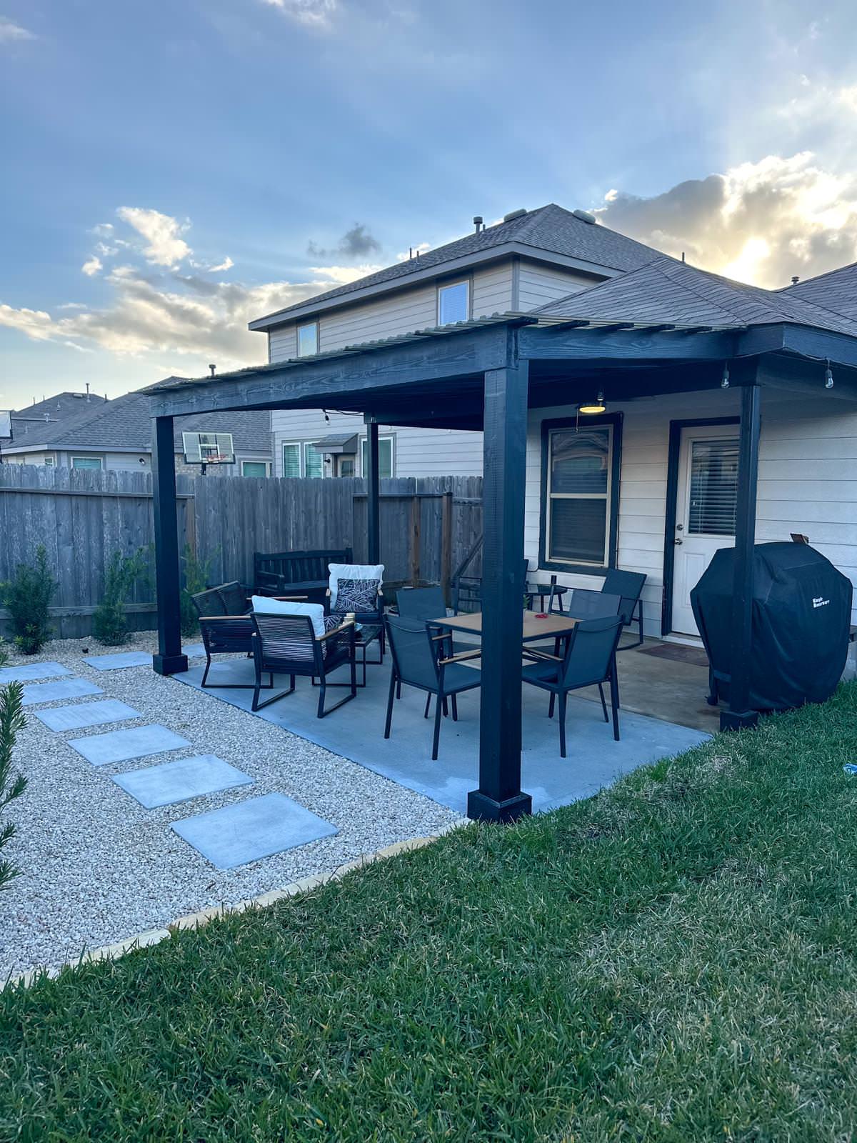 Savanna Pasture Front and Backyard Makeover!