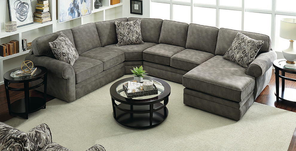 Example of a large transitional home design design in Indianapolis