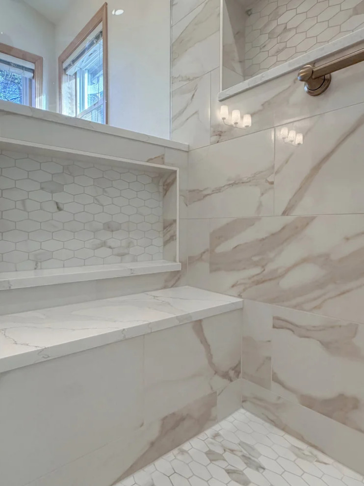 Snohomish - 2 Bathrooms + Laundry Room