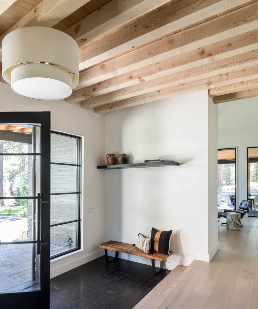 Mountain style entryway photo in Sacramento