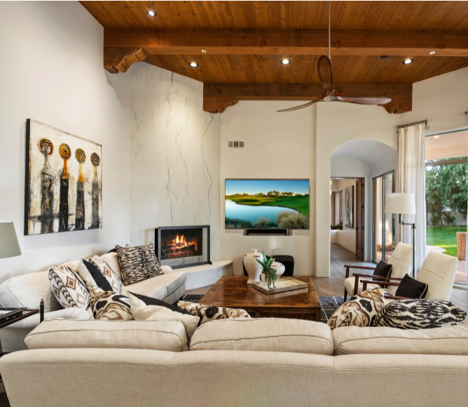 Paradise Valley Modern Kitchen, Bar ,Family room, Garage