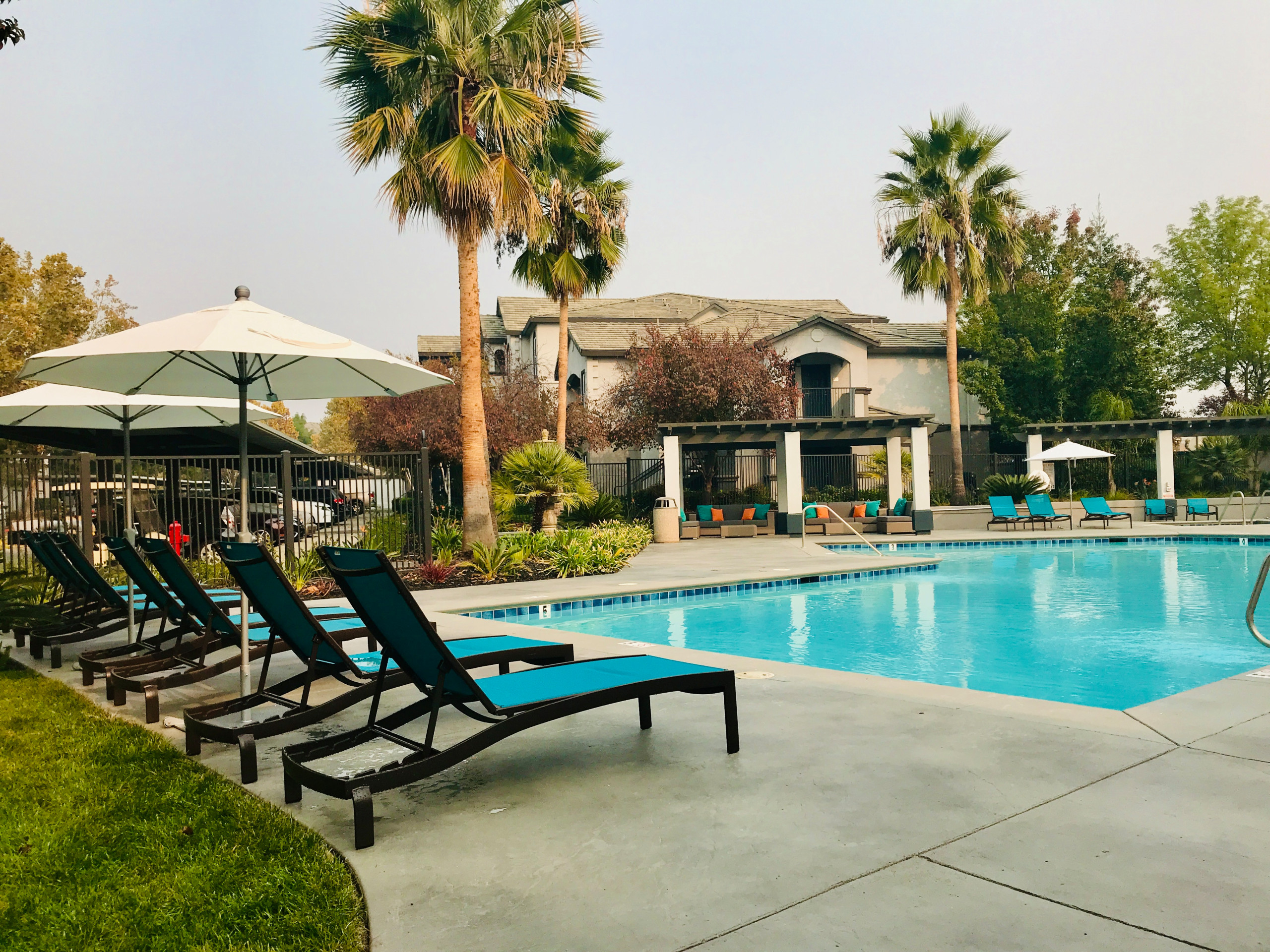HOSPITALITY, MULTI-FAMILY + MODEL HOMES