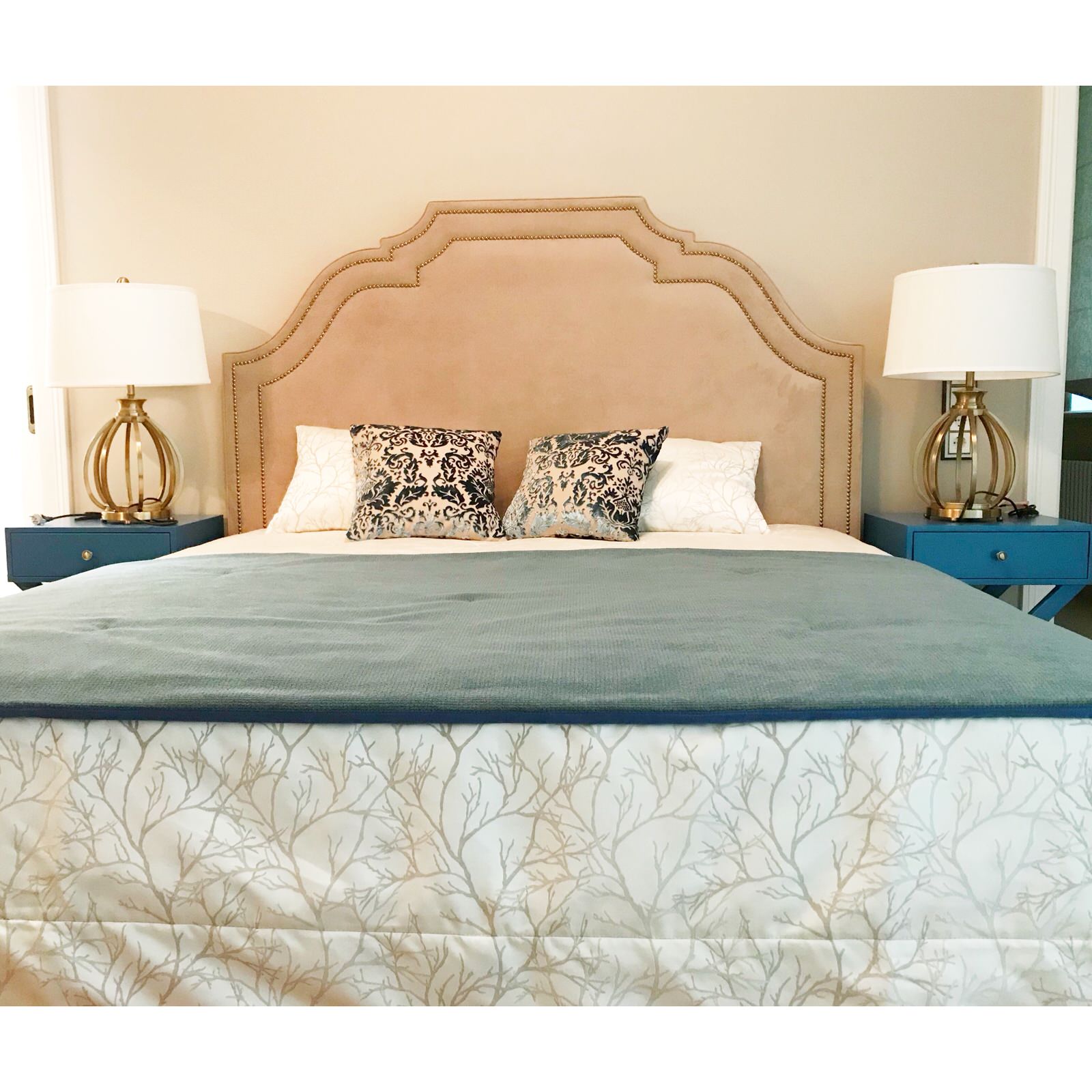 Дом 1000 кв.м - фото