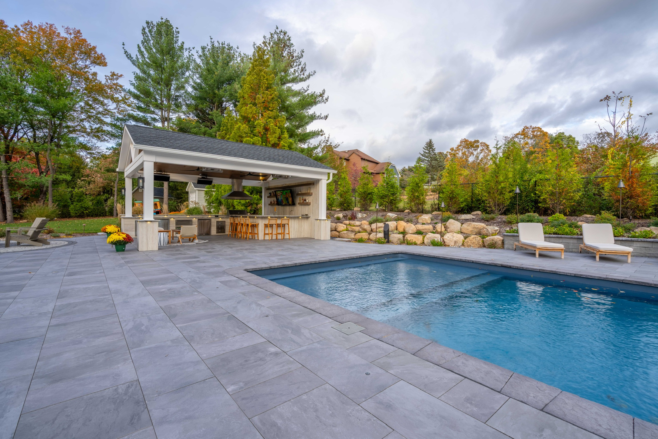 Porcelain Paradise with a Party Pavilian