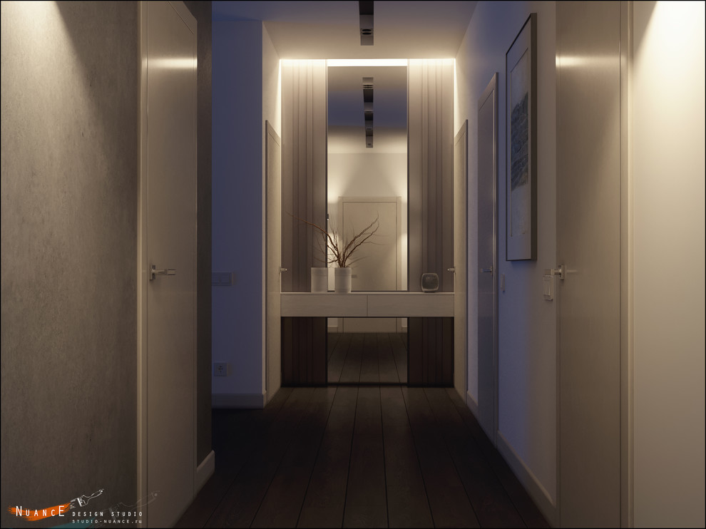 Объединенная гостиная-кухня с современной лестницей на 1 косоуре в загородном до