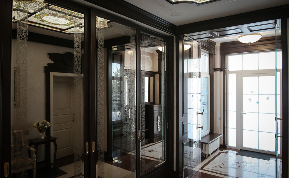 Маятниковые двери и перегородки из электрохромного (смарт) стекла