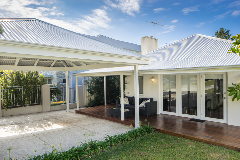 This is an example of a large contemporary white exterior in Perth.