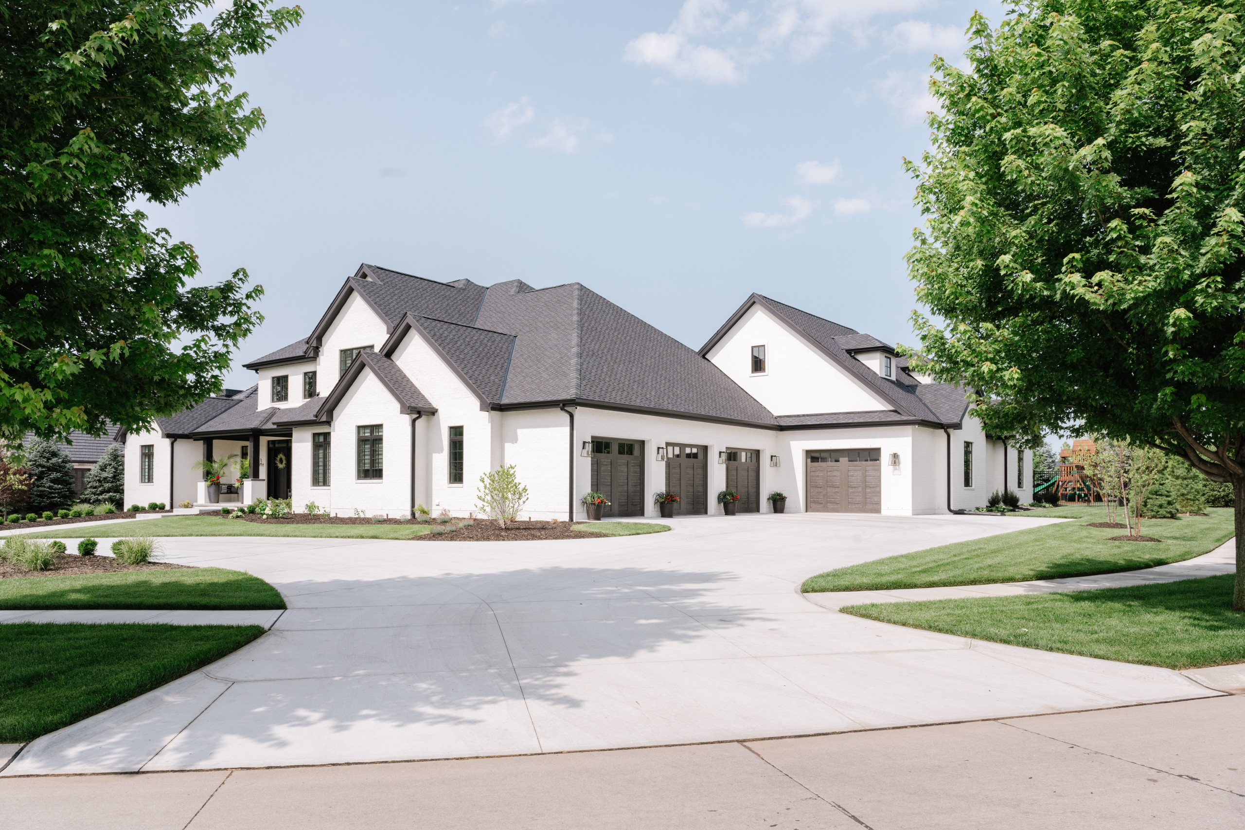 Contemporary Transitional Estate Home | Custom Build