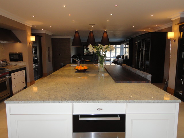 Cloud End traditional-kitchen