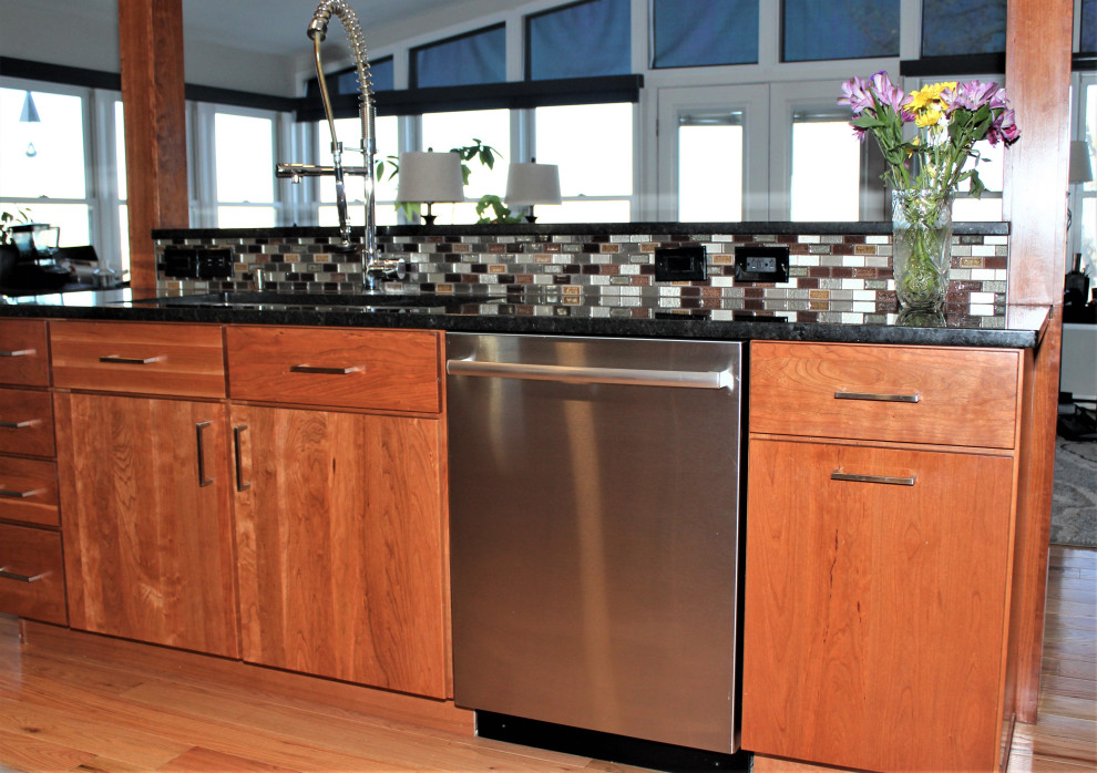 Redlands Remodel Medallion in Cherry Kitchen Denver by