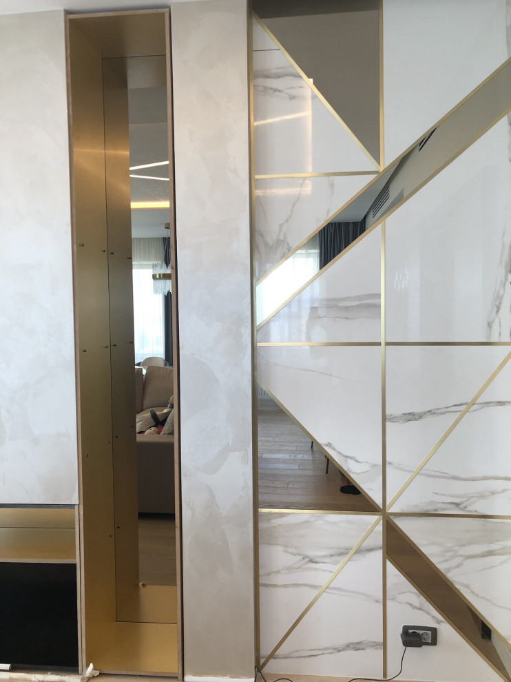 Зеркальная конструкция