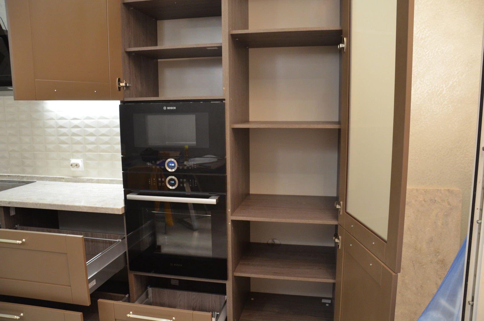 Кухня Кальвадос из массива бука покраска RAL