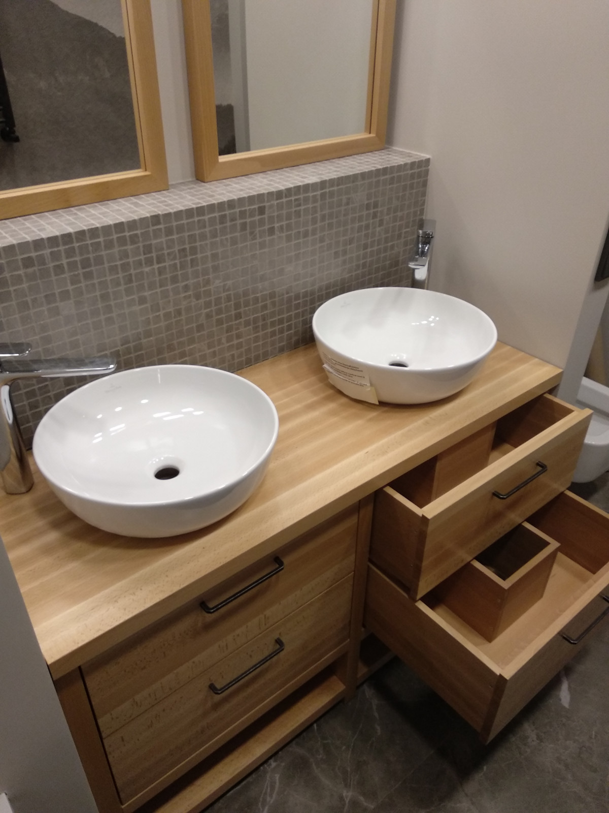 Мебель для ванной комнаты