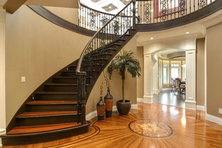 Photo 2 listed on Houzz