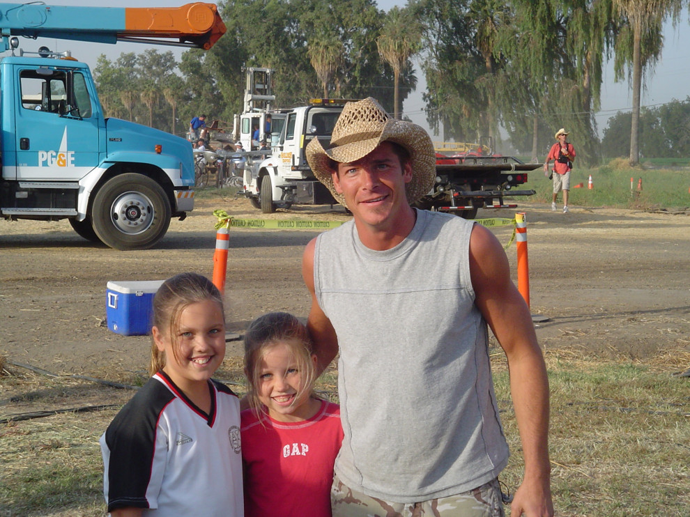 ABC Extreme Makeover home Edition Elcano Family
