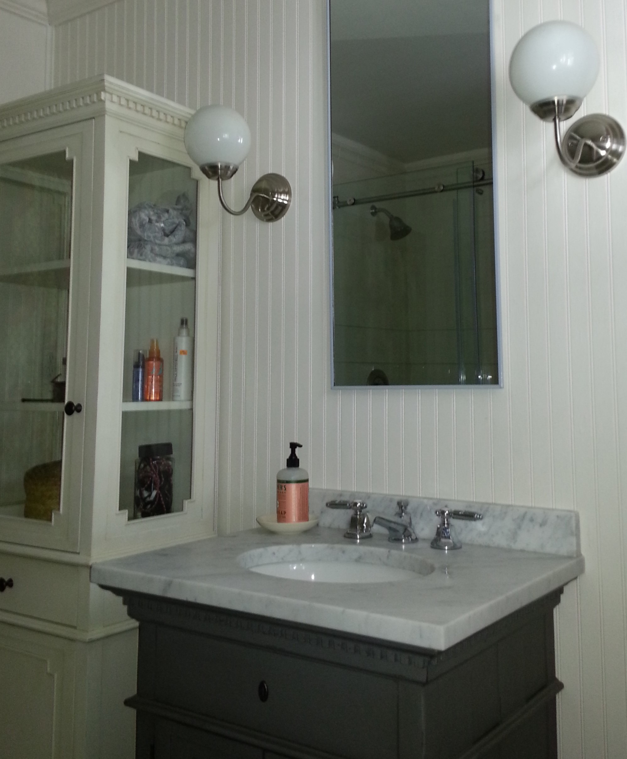 Livingston Manor Bathroom
