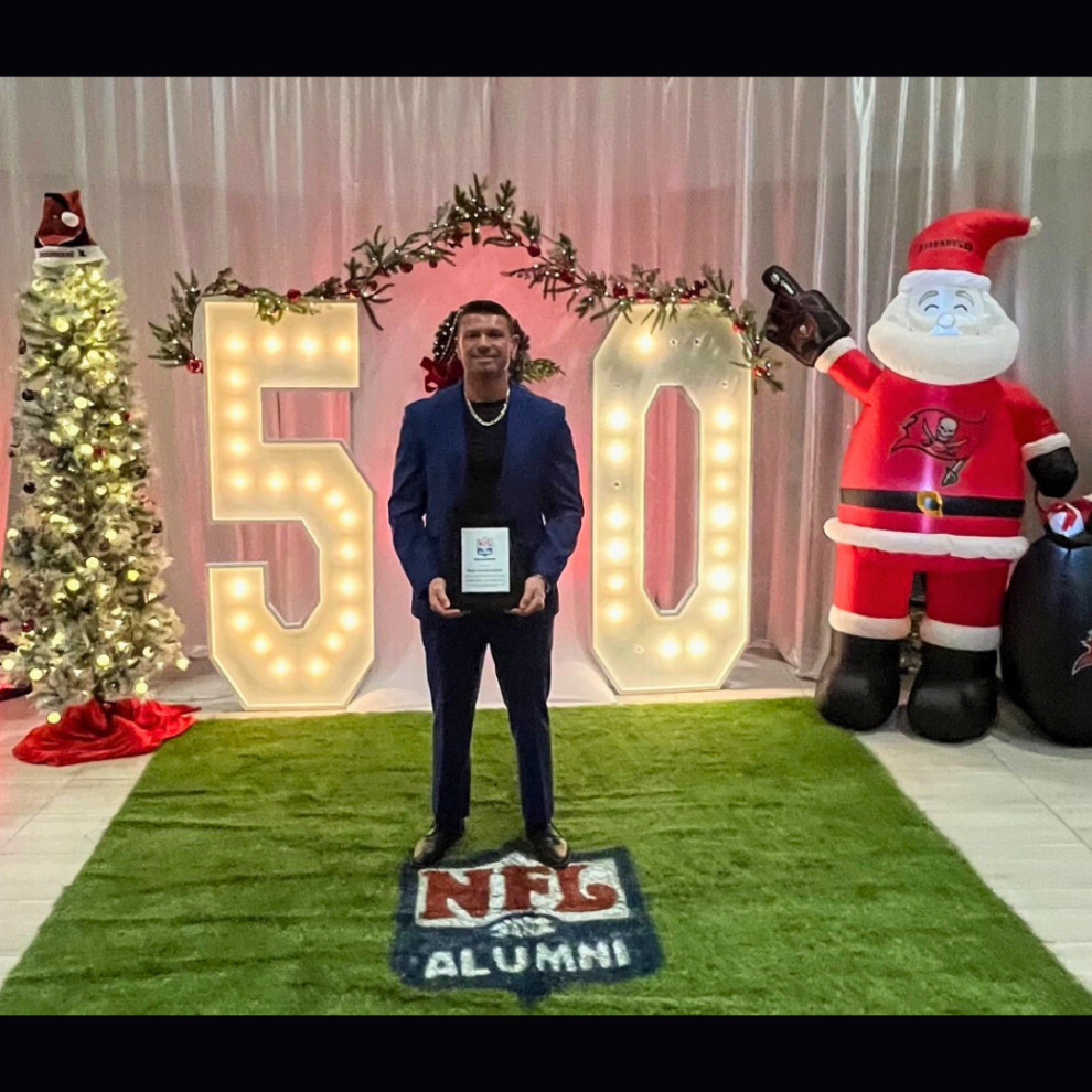 NFL Alumni Association – Tampa Bay Chapter - Buccaneers Christmas Bash