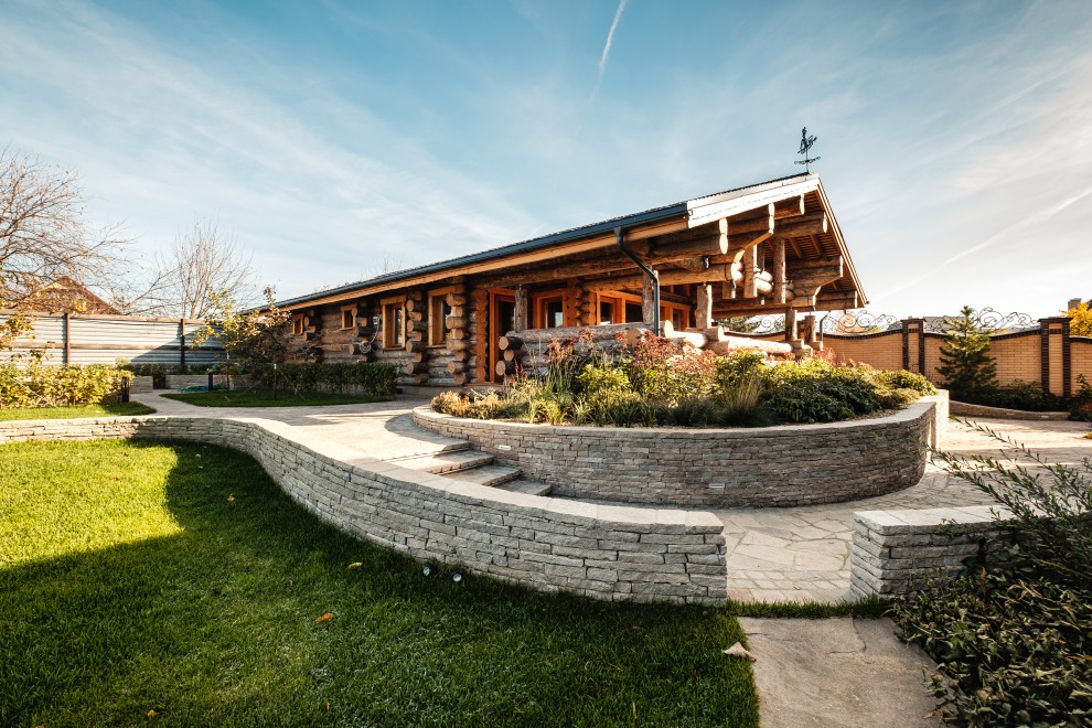 Сад с подпорными стенами