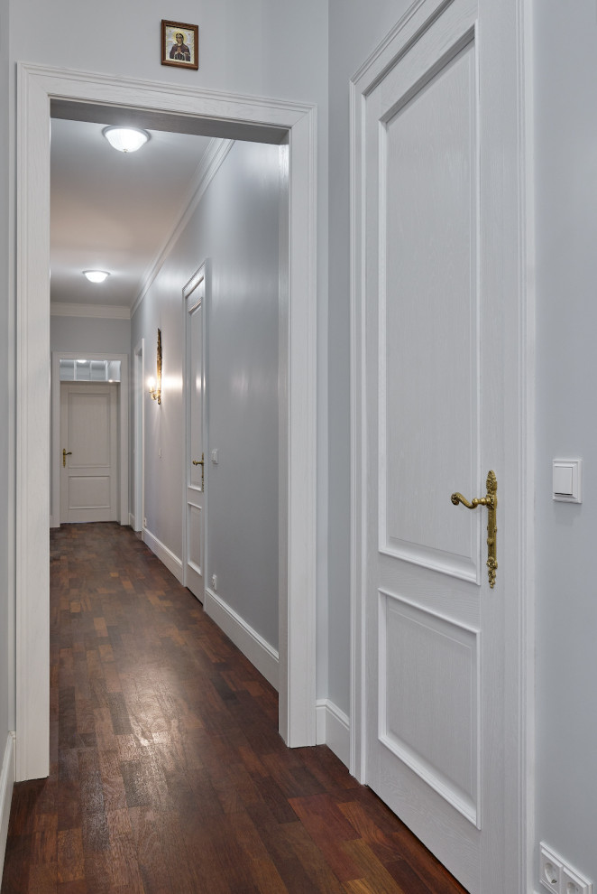 Классический интерьер с Орлеаном в отделке дуб