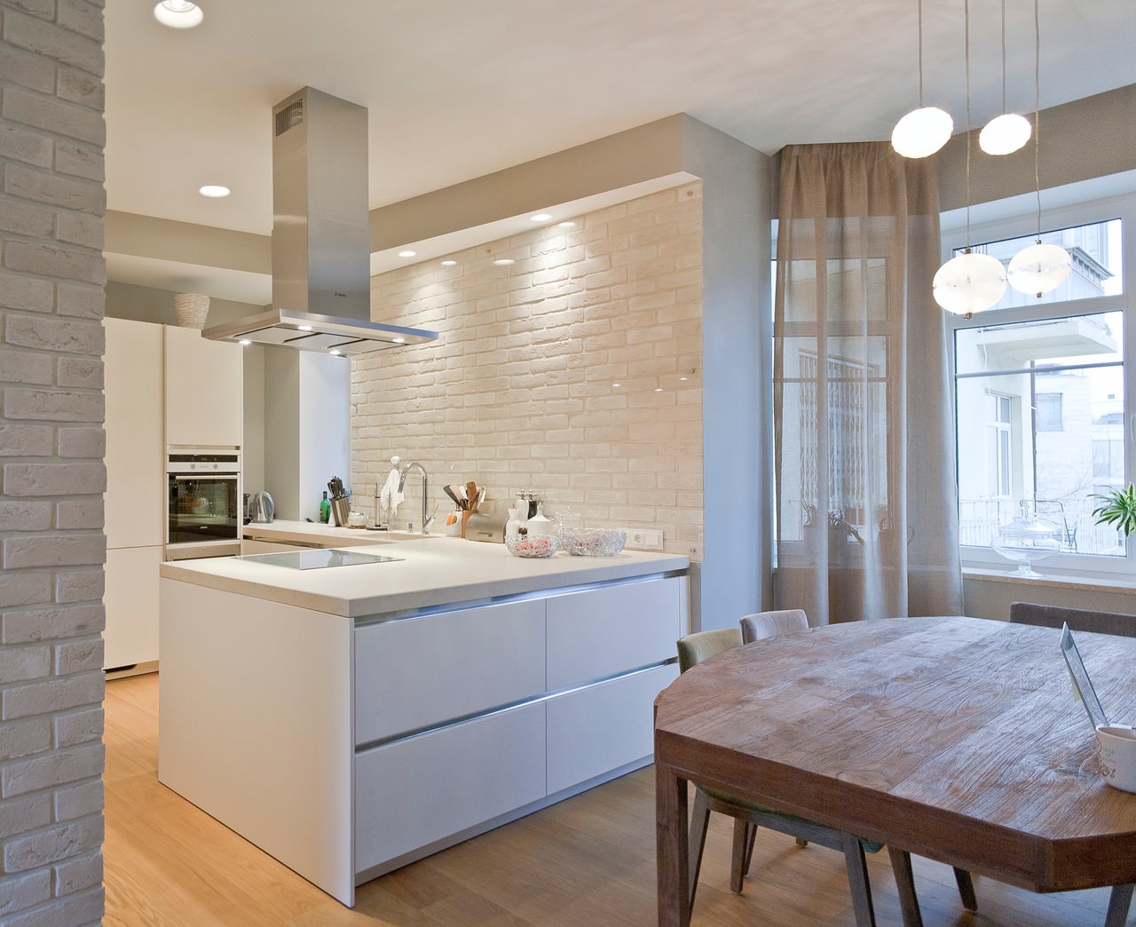 Apartment O. Cucina e sala da pranzo