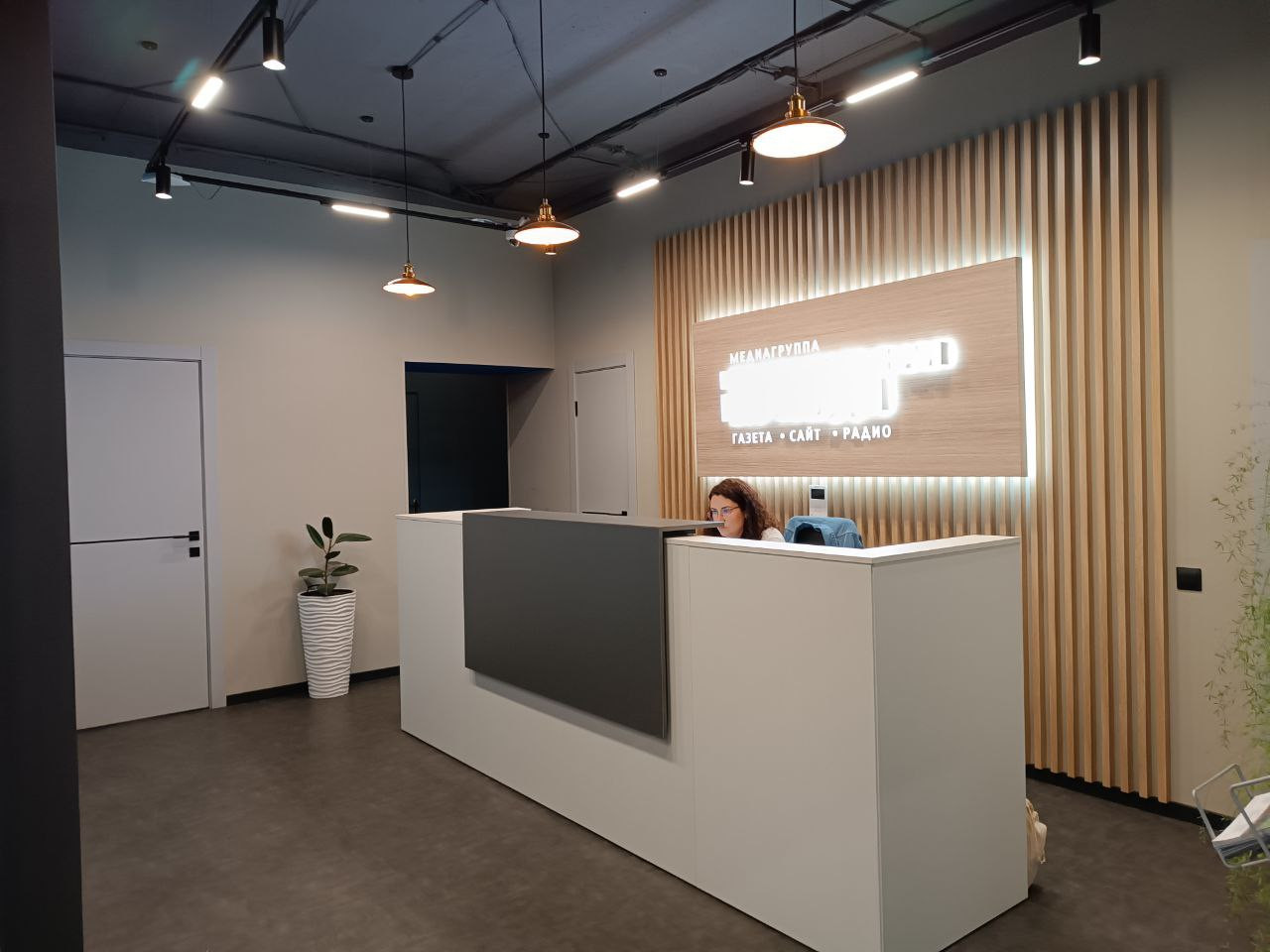 Комсомольская прада , офис  Самаре