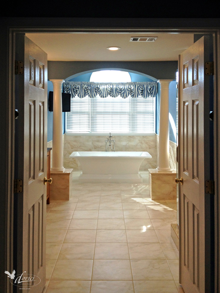 Inspiration for a transitional bathroom remodel in DC Metro